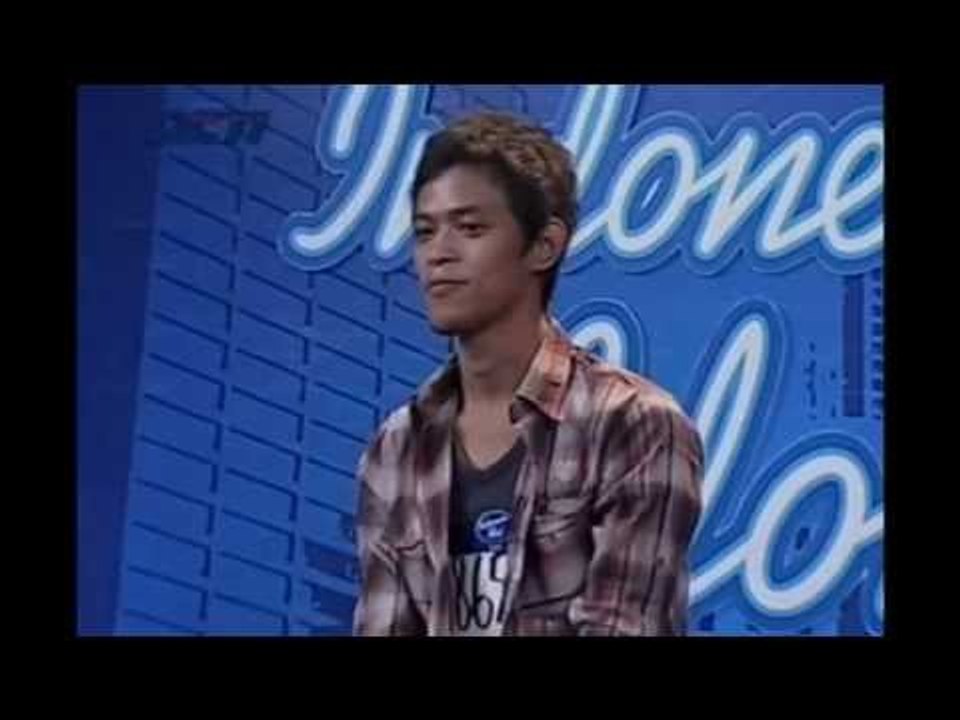 Wow, Naik Motor Demi Ikut Audisi - Audisi 2 - INDONESIAN IDOL 2012