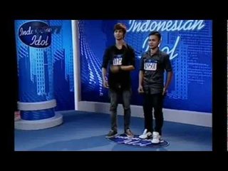 Rio dan Dimas, Duo Bieber - Audisi 2 - INDONESIAN IDOL 2012