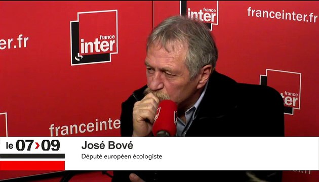 José Bové : Reporter les cotisations sociales des agriculteurs d'une année ne règle pas le problème au fond