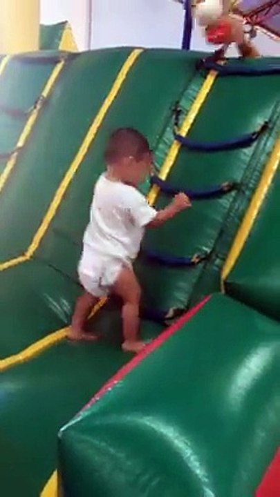 A super miniature athlete training