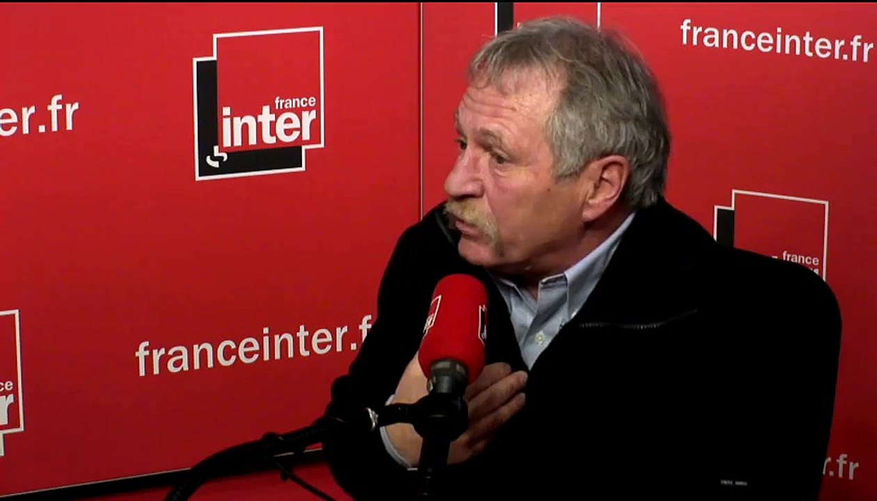 José Bové sur Europe Écologie-Les Verts : "On a l'impression un peu d'une maison de fous"