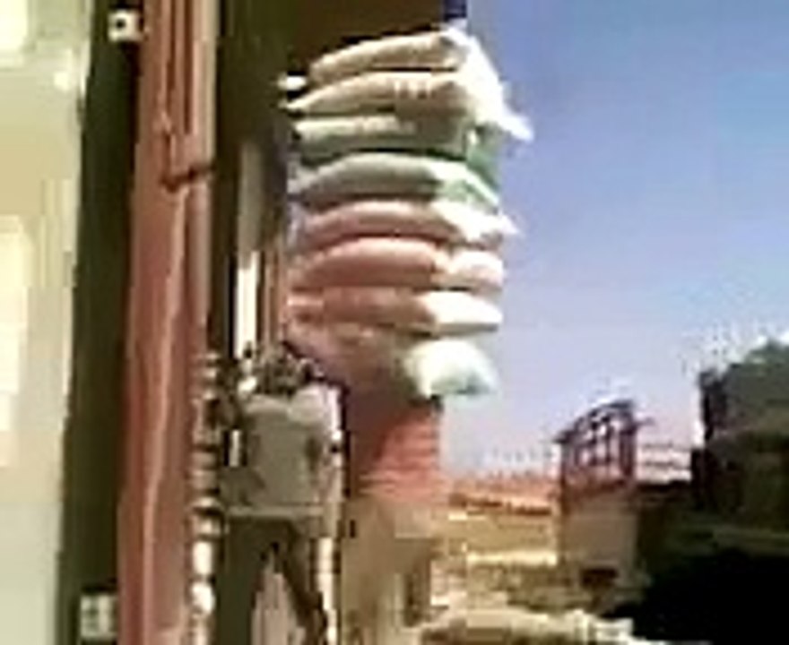 Man Lifts Eight Sacks Load Amazing Video