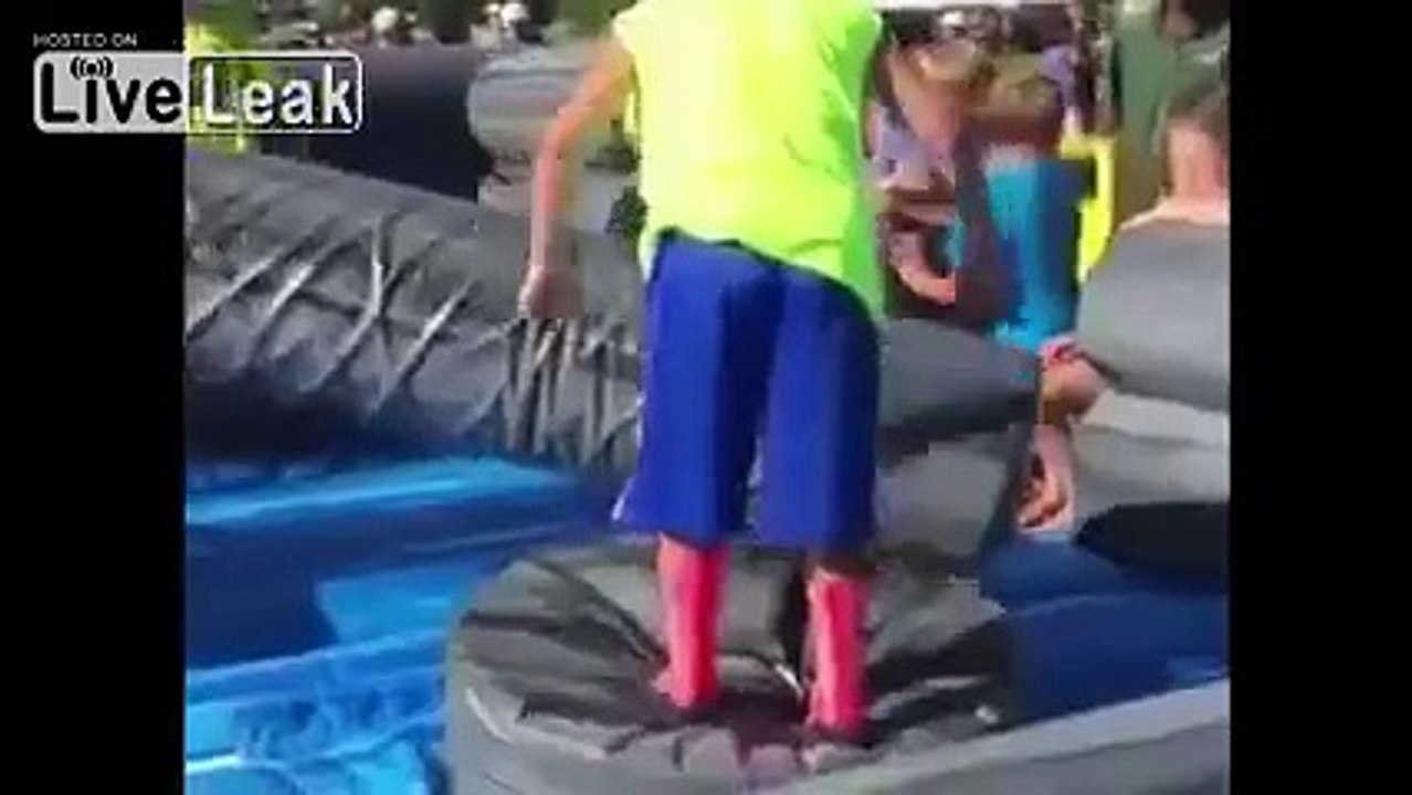 Funny video: Kid Fails At Obstacle Course (FULL HD)