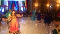 Best Mehndi Dance all the time .. awesome performance by the awesome desi sizzling girls ....