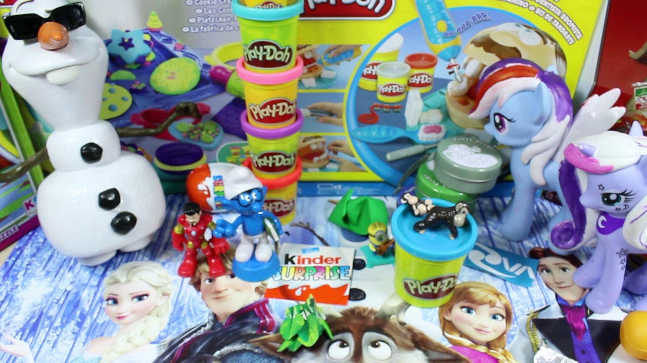 Disney Frozen And Smurfs Kinder Surprise Eggs Unboxing ( Olaf Figures )