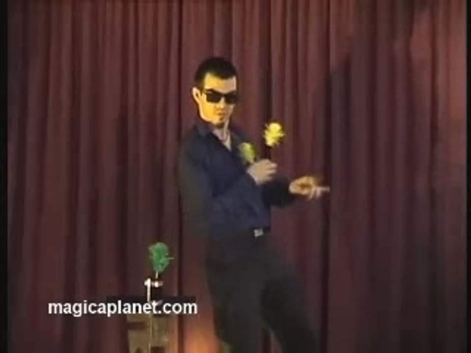 Tour de magie : mini plumets magiques