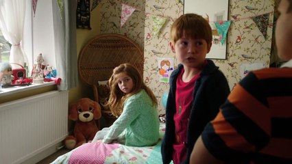 Rockets Island Series 3 Episode 9 Brandon gets a letter from his mum