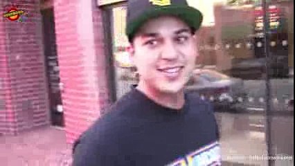 Blac Chyna Encourages Rob Kardashian To Use A Waist Trainer