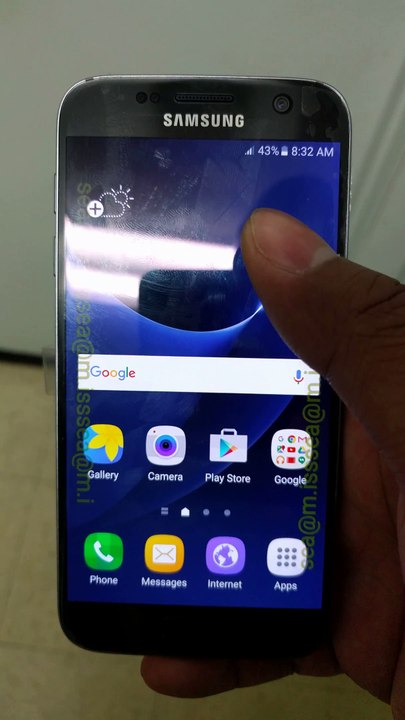 Leaked: Galaxy S7 in the flesh