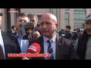 Rıza Zelyut, Atatürk'e hakarete itiraz ettiği için hakim karşısına çıktı