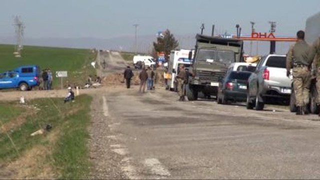 Diyarbakır - Lice'de PKK'dan Askeri Araca Bombalı Saldırı: 6 Şehit