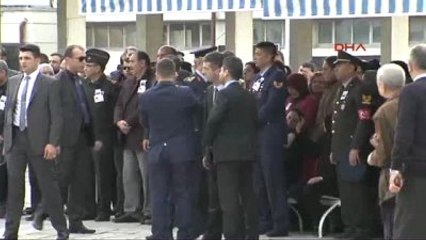 Sur'da Şehit Olan Seçkin Çil, Son Yolculuğuna Uğurlandı 1