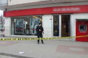 Üzerimde Bomba Var Diyen Şahıs, Bankadan 30 Bin Lira Çaldı