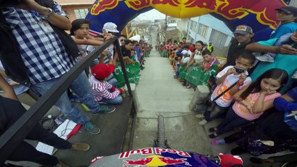 Absolutely insane Urban MTB Downhill race in Colombia - Marcelo Gutierrez 2016