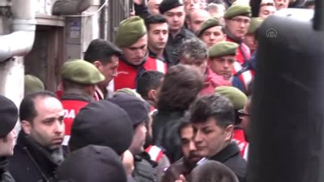 Alaettin Çakıcı'nın Annesinin Cenazesi Toprağa Verildi