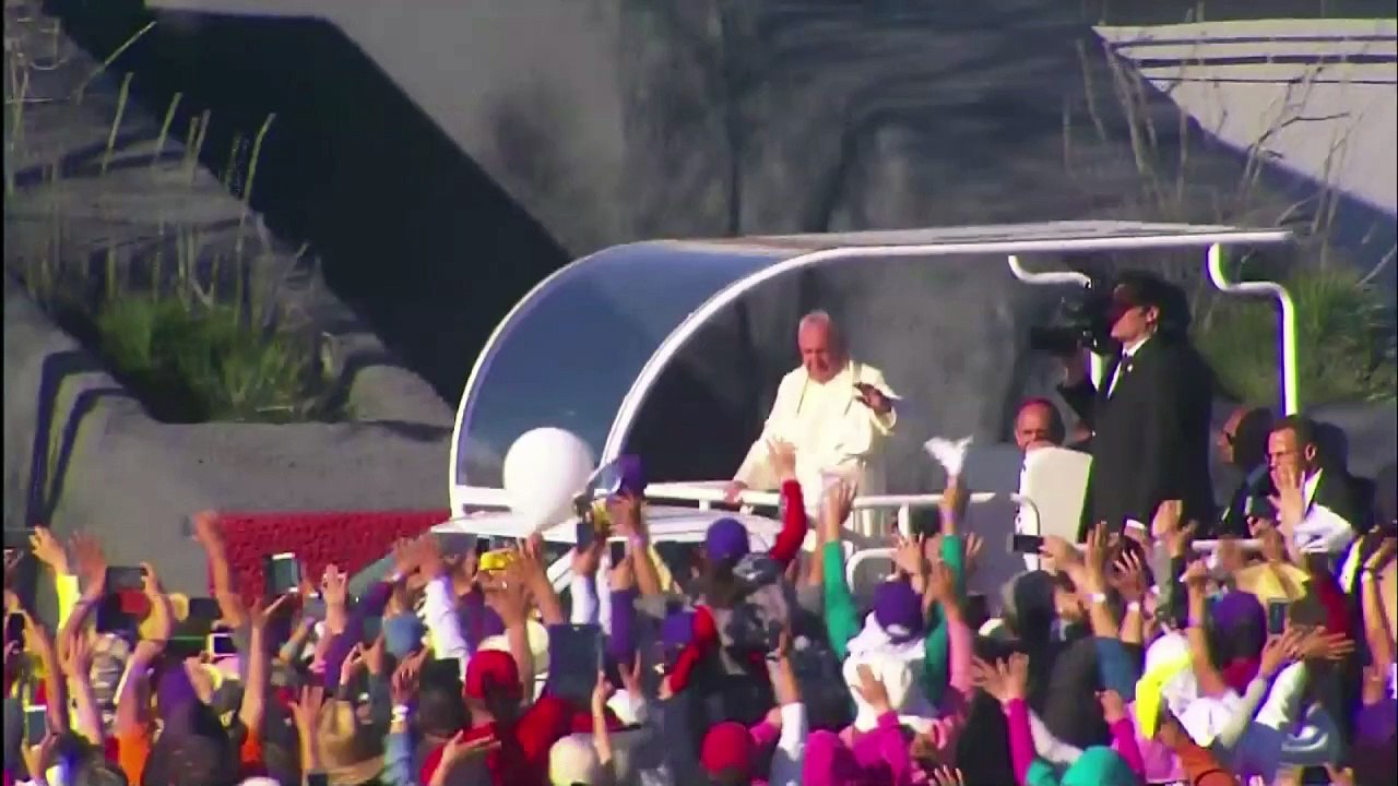 Papst prangert in Mexiko Flüchtlingsleid an