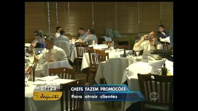 Chefes de cozinha fazem promoção para atrair clientes
