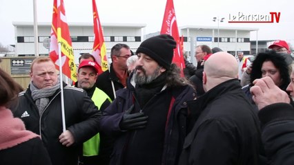 Webhelp : les salariés débrayent pour dénoncer le licenciement d'une élue CGT