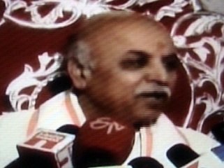 Pravin Togadia,VHP and Baba Ramdev reacts on JNU row