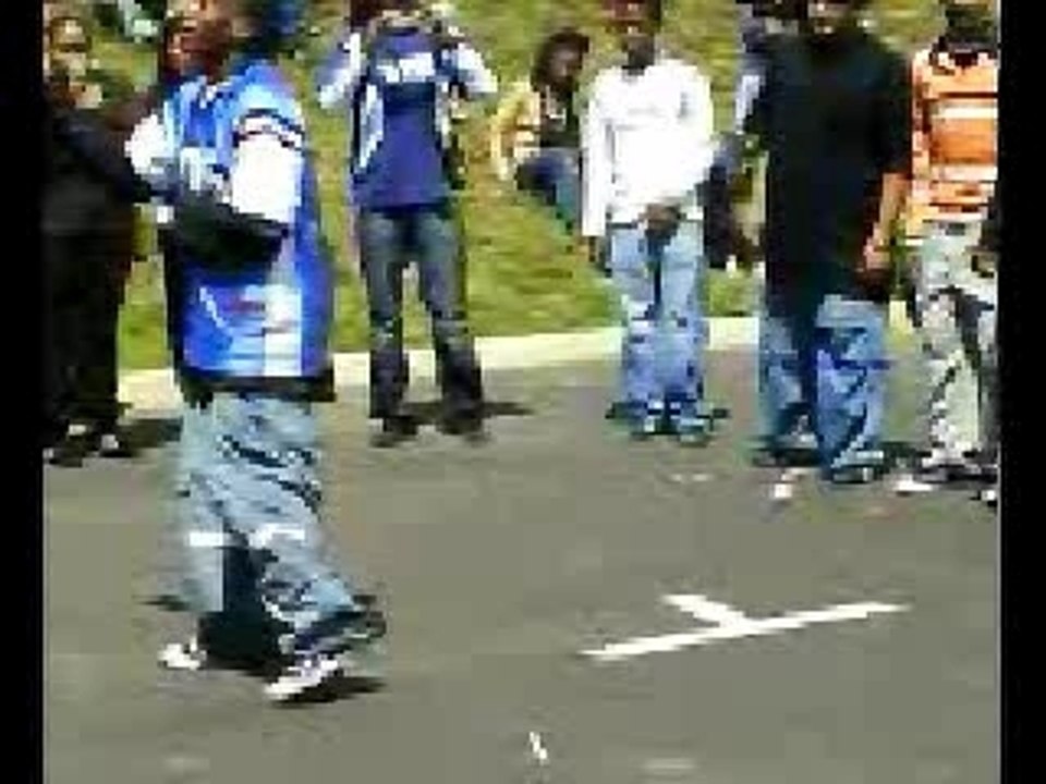 Clash tecktonik vs hip-hop