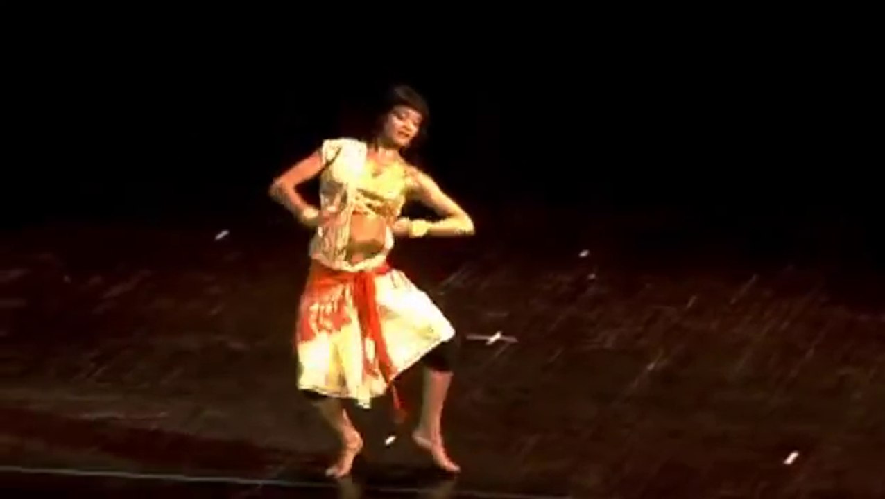 Girl belly dance 2016,