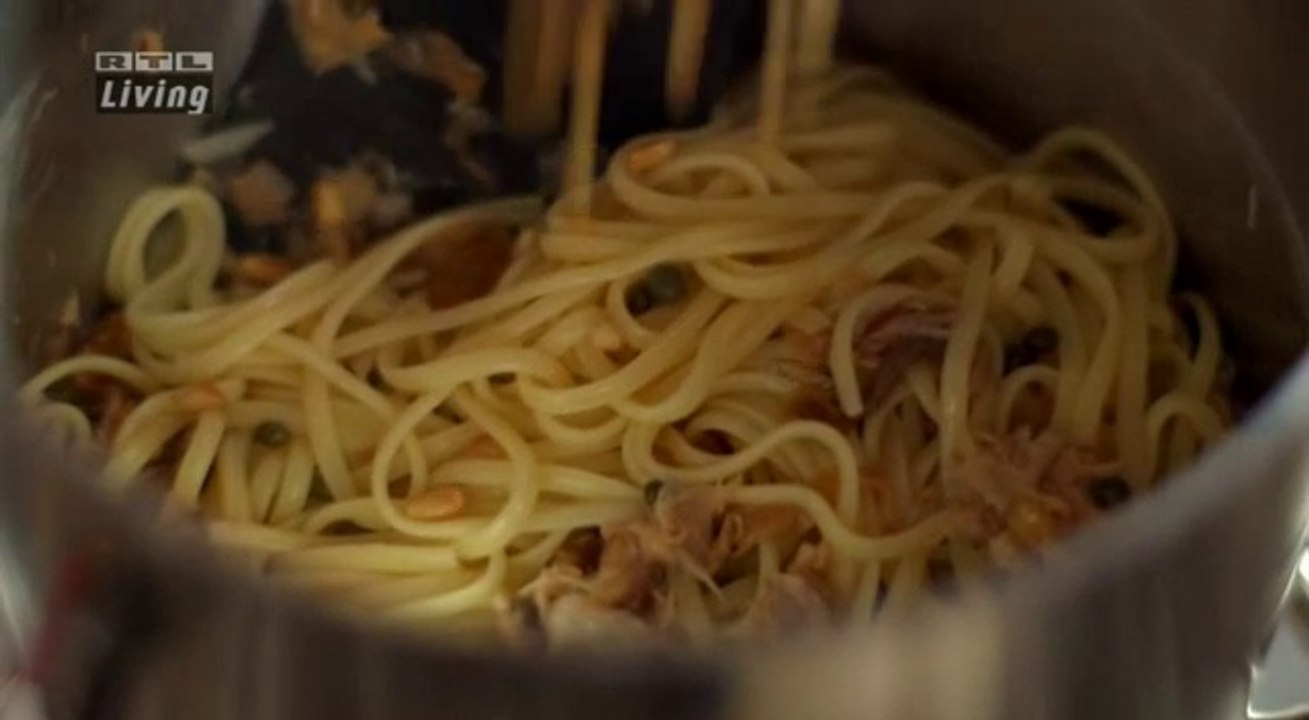 Linguini mit geräucherter Makrele