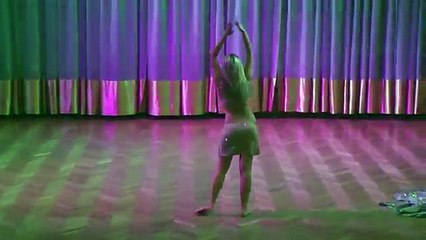 مش صافيناز .رقص شرقي مصري .Hot Belly Dance - Drum Solo(1)