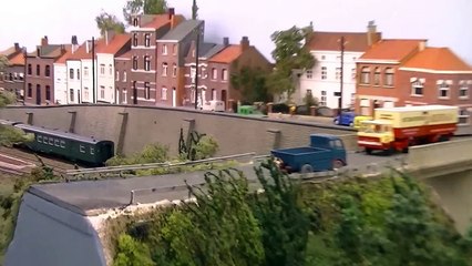 Christmas Song - O Christmas Tree - Model Train (00801 - 00805)