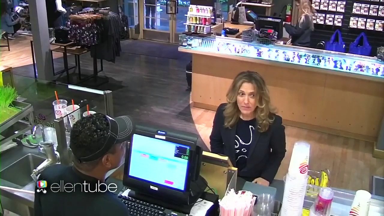 Adele en caméra cachée chez Jamba Juice