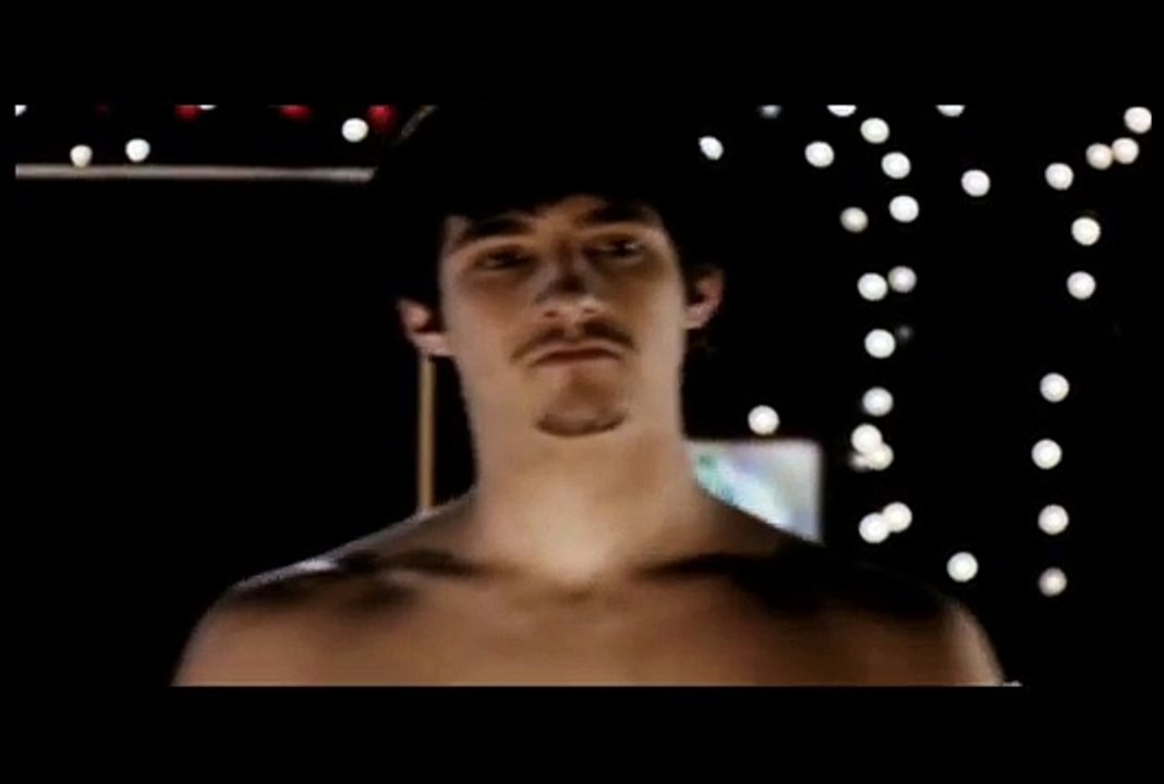 Strapped Trailer