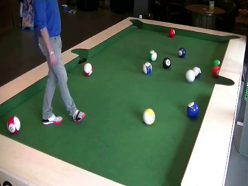 Foot Snooker