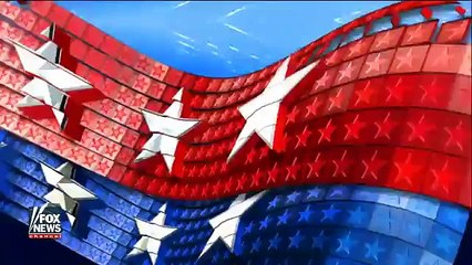 Clinton, Sanders Debate Health Care, Wall Street Reform