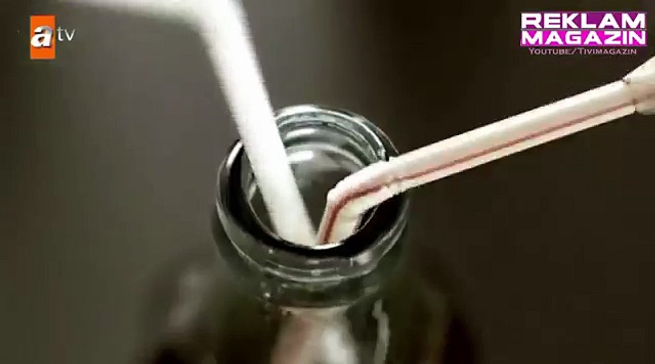 Coca-Cola Mutluluğa Kapak Aç Sevgililer Reklamı