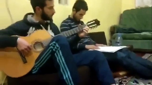 Düşlerde Sevdim Seni Söyleyemedim Eylem Aktaş