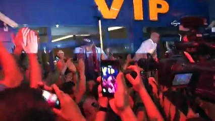 Oscar Cardozo coşkuyla karşılandı