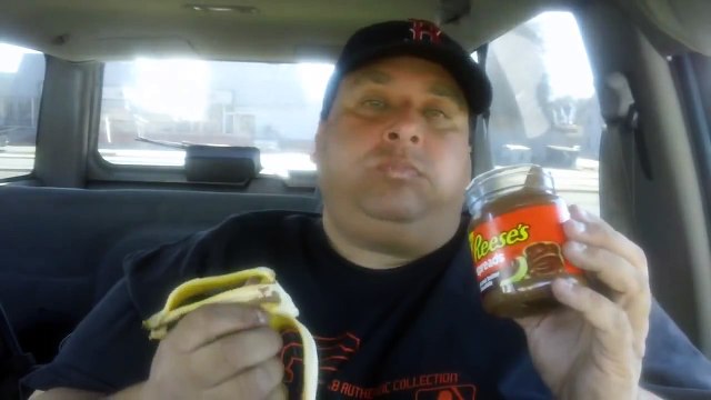New Reeses® Peanut Butter Chocolate Spread REVIEW!