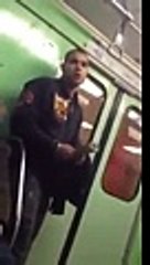 Metroda iPhone 5'i işte böyle çaldı. Yok Böyle Bir Şey