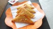 Triangle onion samosa recipe in Tamil - Crunchy and crispy evening snack