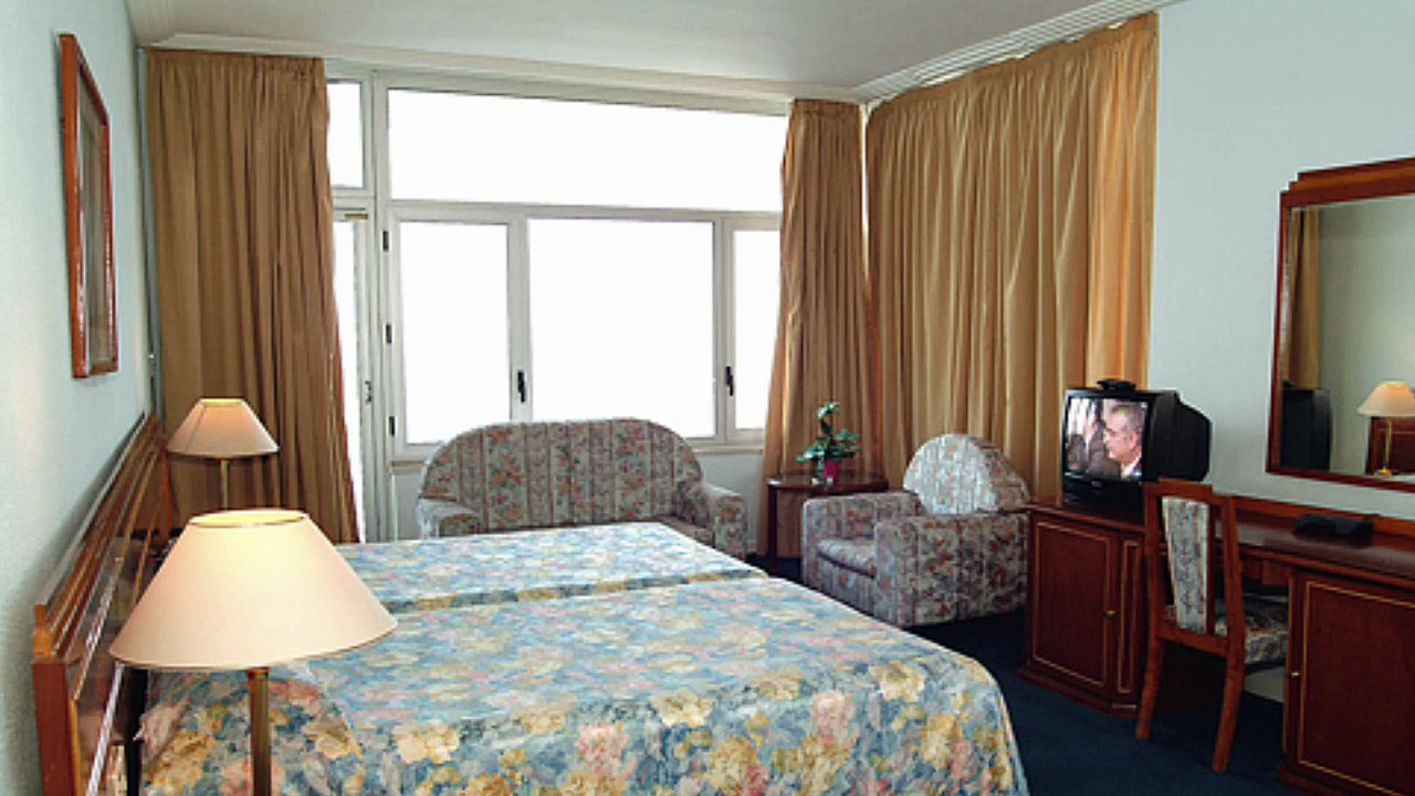 Atomic Flash (Fallout short spin off)