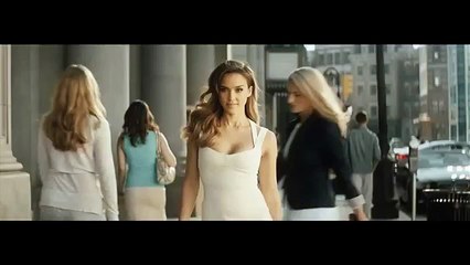 Jessica Alba ve Lamborghini Magnum Hazzı Reklamı