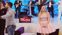 Maja Nikolic i Tamara Djuric - Varali me svi (uzivo)