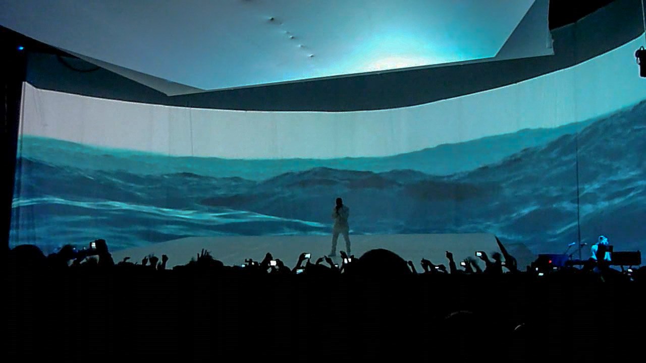 Kanye West - POWER Live @ Zénith, Paris, 2013