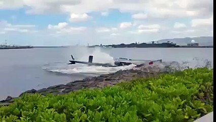 Detik-detik Helikopter Jatuh di Pearl Harbour