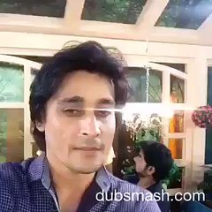 Sahir Lodhi‬ ‎Dubsmash‬ On ‎Bachaana Dialog "Larki Larki Hoti Hai"
