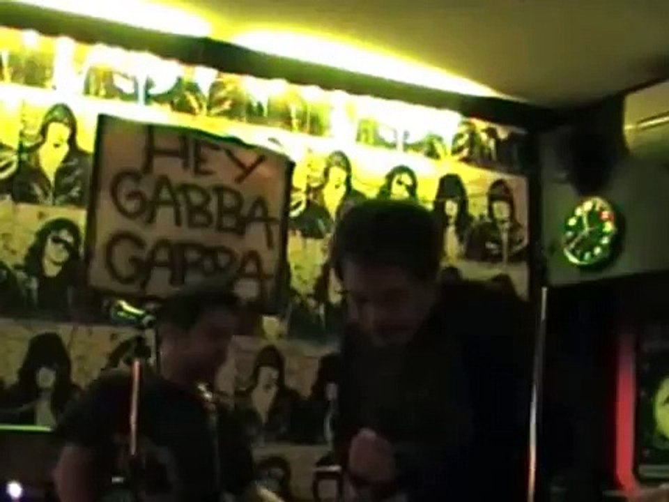 Screams From The Garage - Silvio Berlusconi's Death - Live @ Rocket Bar, Palermo 28 Dicembre 2013