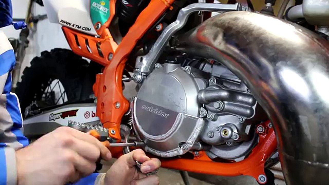 Preparing for Hard Enduro   KTM EXC 250 2015