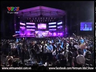 Vietnam Idol 2012 - Anh Mang Theo Mùa Xuân - Văn Mai Hương
