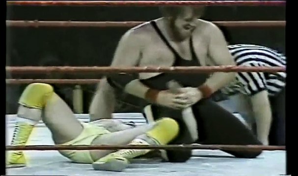 Greg Gagne vs Super Destroyer Mark II (Sgt. Slaughter) part 1