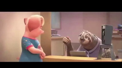 Exclu Vidéo : Shakira : Elle nous donne un coup de fraîcheur avec sa petite robe rose fleurie !