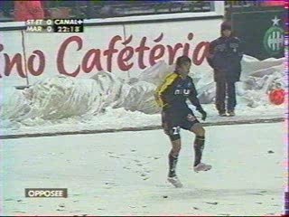 Koji nakata joue sans le ballon !!!